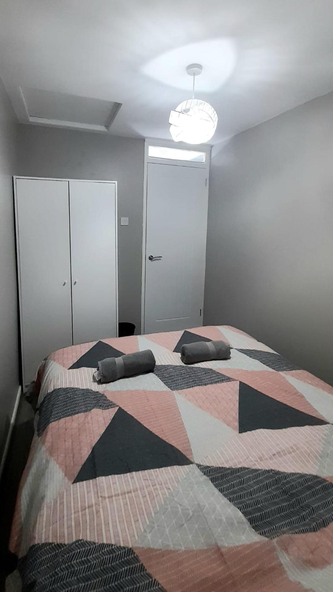 293 Holiday Home- Free On Site Parking Μπέλφαστ Εξωτερικό φωτογραφία
